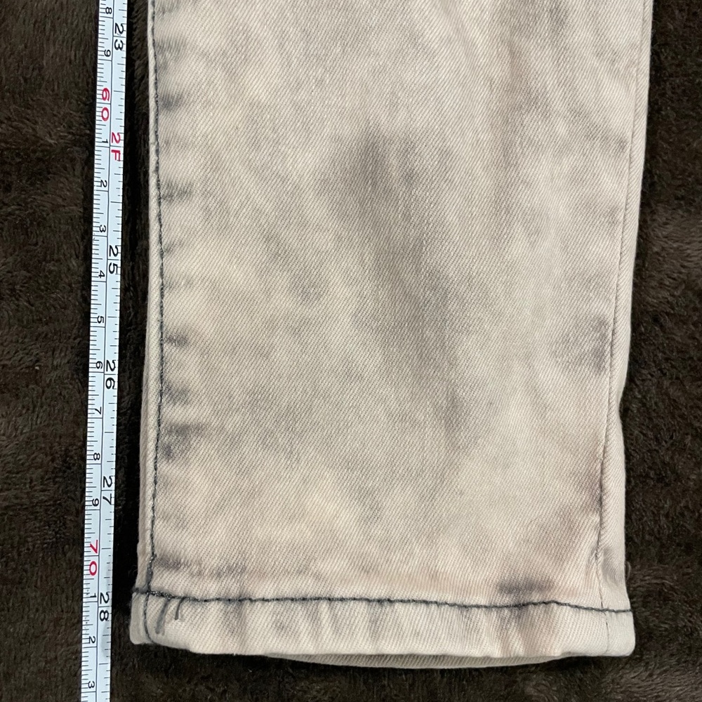 Mid Rise/high Rise skinny jeans! - Picture 6 of 8